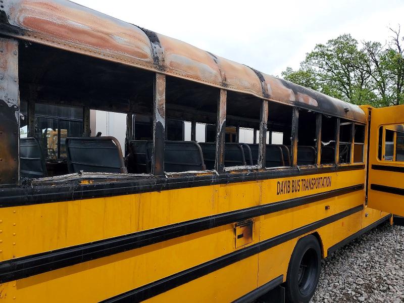 2018 Ic corporation 3000 ce VIN 4DRBUC8NXJB493590 COPART salvage auction — BURN, Mn - Cert Of Title-Salvage, sold $3,550 on 2026-07-06 (photo 9)
