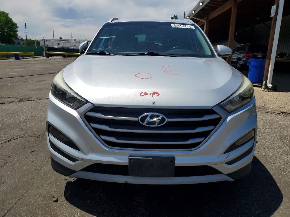 2017 Hyundai Tucson VIN KM8J3CA22HU320451 COPART salvage auction — MINOR DENT/SCRATCHES, Co - Certificate Of Title, sold $3,650 on 2026-07-09 (photo 5)