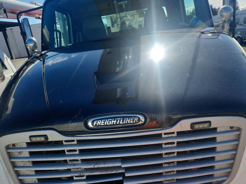 2016 Freightliner M2 106 VIN 1FVHCYCY2GHHL5690 COPART salvage auction — FRONT END, TX - SALVAGE VEHICLE TITLE (P), sold $2,050 on 2026-08-21 (photo 7)