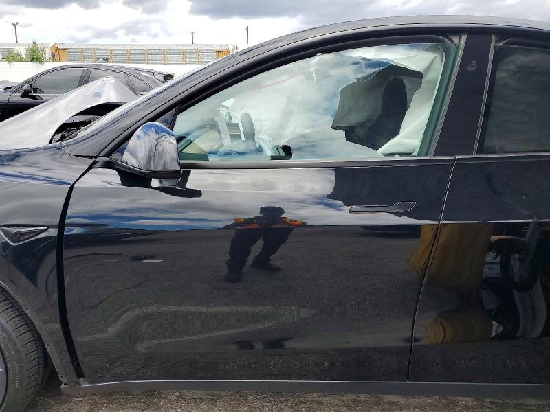 2024 Tesla Model y VIN 7SAYGDEF3RF053392 COPART salvage auction — FRONT END, Ca - Salvage Certificate, sold $8,200 on 2026-07-28 (photo 7)