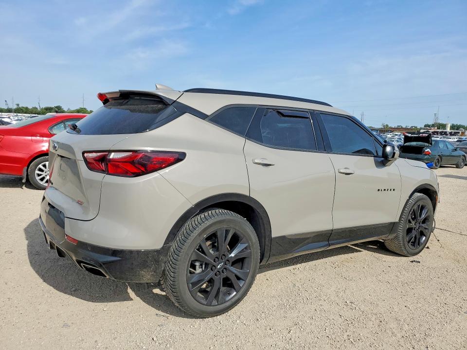 2021 Chevrolet Blazer VIN 3GNKBKRS2MS529846 COPART salvage auction — HAIL, Id - Salvage Certificate Of Title, sold $4,600 on 2026-07-29 (photo 3)
