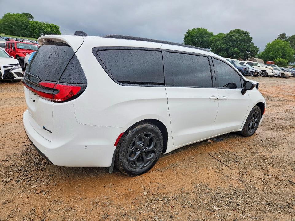 2025 Chrysler Pacifica VIN 2C4RC1S7XSR574287 COPART salvage auction — FRONT END, Al - Cert Of Title-Salvage Title, sold $7,800 on 2026-07-29 (photo 3)