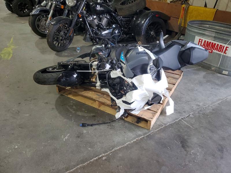 2025 Kawasaki Zx636 VIN JKBZXJJ14SA027253 COPART salvage auction — ALL OVER, WA - BILL OF SALE, sold $1,550 on 2026-07-22 (photo 5)