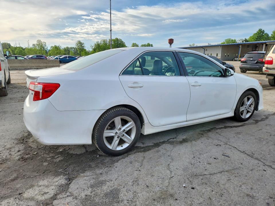 2014 Toyota Camry VIN 4T1BF1FKXEU815047 COPART salvage auction — MINOR DENT/SCRATCHES, Ny - Certificate Of Title, sold $2,100 on 2026-07-02 (photo 3)