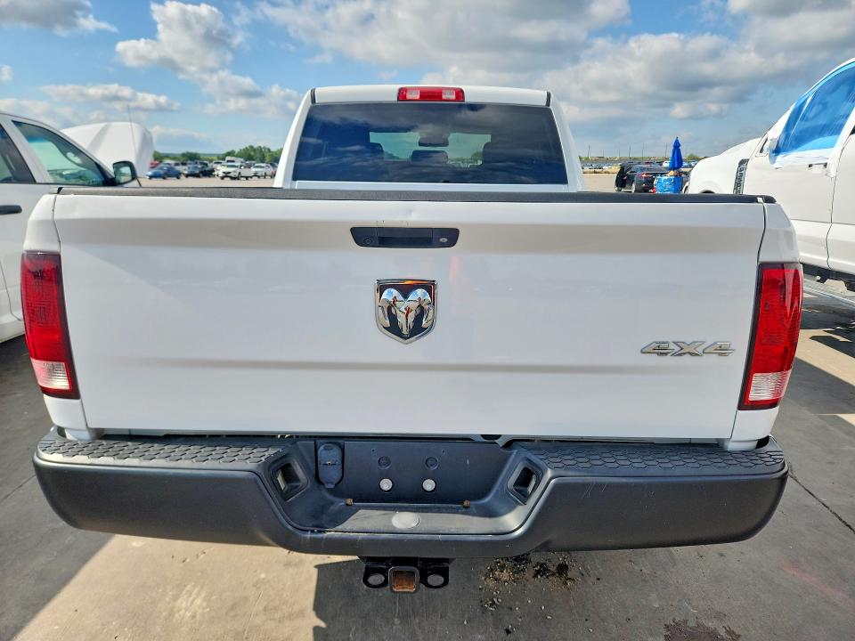 2020 Ram 1500 VIN 1C6RR7FT5LS159359 COPART salvage auction — NORMAL WEAR, Tx - Certificate Of Title, sold $8,500 on 2026-07-09 (photo 6)