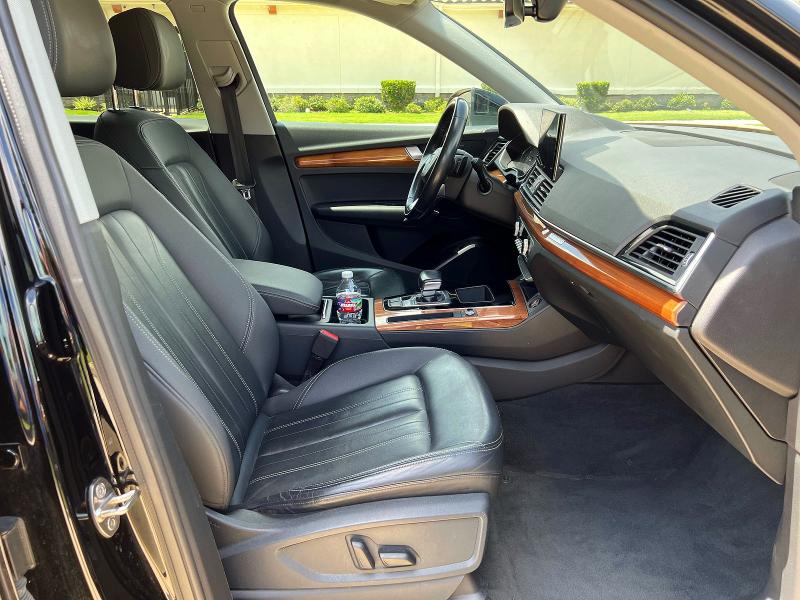 2021 Audi Q5 VIN WA1AAAFY8M2003513 COPART salvage auction — NORMAL WEAR, Tx - Certificate Of Title (P), sold $10,600 on 2026-07-02 (photo 5)