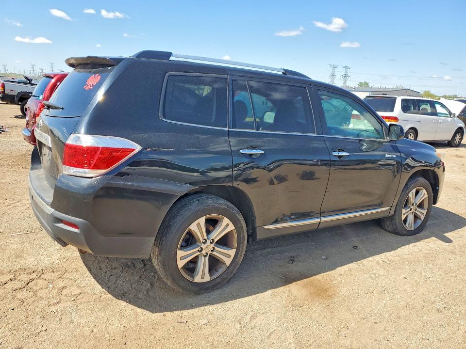 2011 Toyota Highlander VIN 5TDDK3EH7BS070400 COPART salvage auction — FRONT END, Il - Salvage Certificate, sold $3,250 on 2026-07-30 (photo 3)