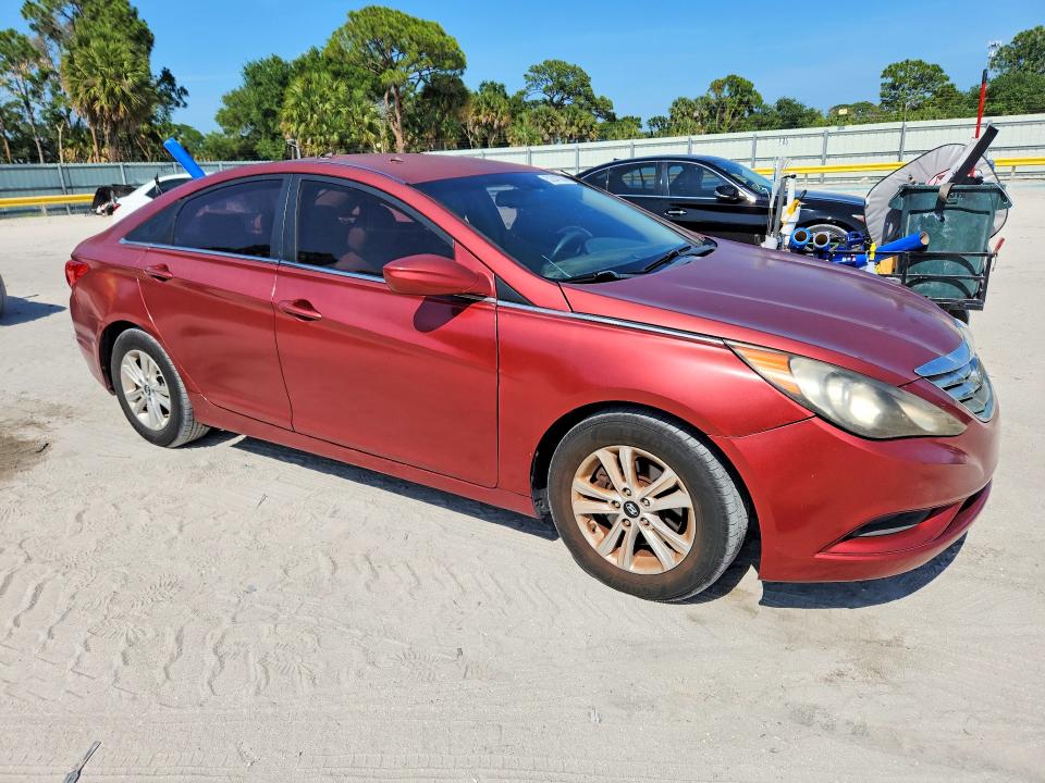 2013 Hyundai Sonata VIN 5NPEB4ACXDH693393 COPART salvage auction — REAR END, Fl - Cert Of Title Slvg Rebuildable, sold $750 on 2026-07-08 (photo 4)