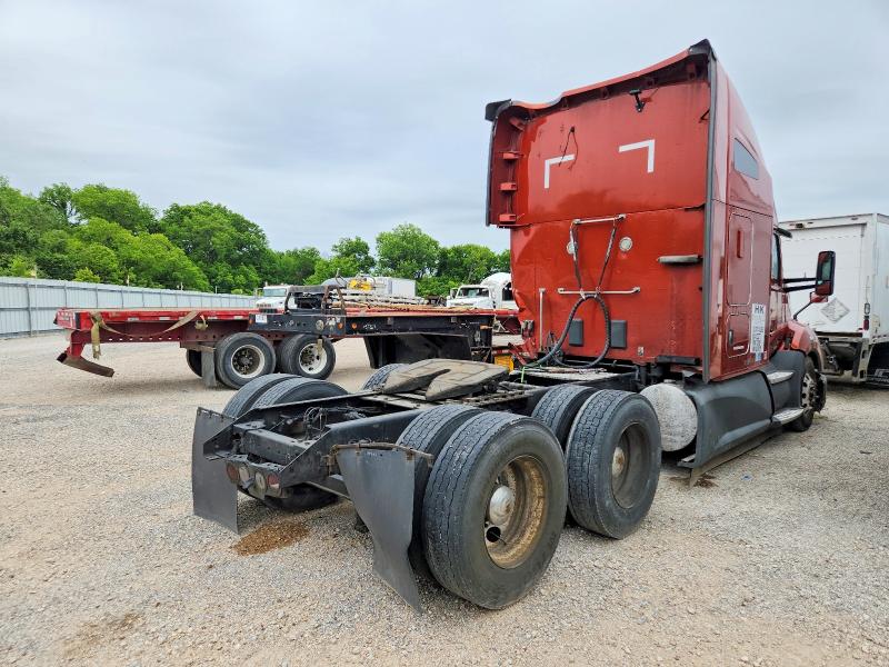 2019 K&w T680 VIN 1XKYDP9X7KJ367575 COPART salvage auction — SIDE, TX - SALVAGE VEHICLE TITLE (P), sold $7,200 on 2026-07-09 (photo 4)