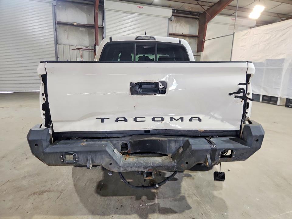 2016 Toyota Tacoma VIN 5TFCZ5AN2GX029401 COPART salvage auction — REAR END, Nh - Cert Of Title-Salvage, sold $125 on 2026-07-31 (photo 6)