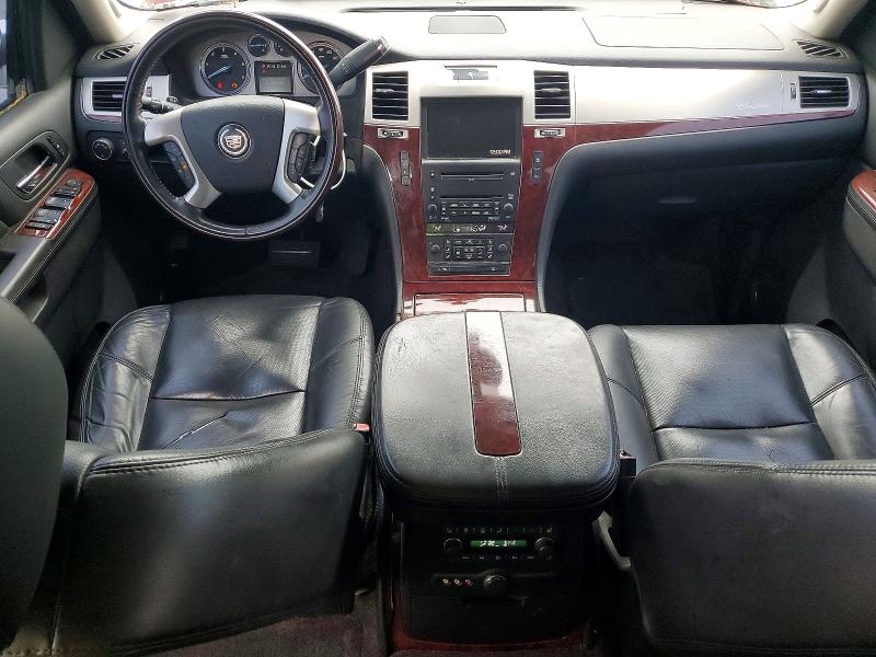 2010 Cadillac Escalade esv VIN 1GYUKJEF8AR260801 COPART salvage auction — FRONT END, Ny - Certificate Of Title, sold $600 on 2026-07-12 (photo 8)