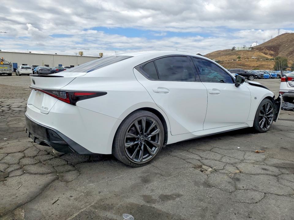 2025 Lexus VIN JTHGZ1B25S5082711 COPART salvage auction — FRONT END, CA - SALVAGE CERTIFICATE, sold $15,500 on 2026-07-27 (photo 3)