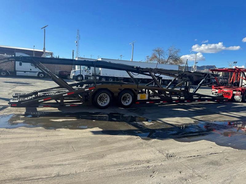 2013 Cottrell Cx-09ls VIN 5E0AA1440EG464103 COPART salvage auction — MINOR DENT/SCRATCHES, TX - CERTIFICATE OF TITLE (P), sold $10,000 on 2026-07-27 (photo 2)