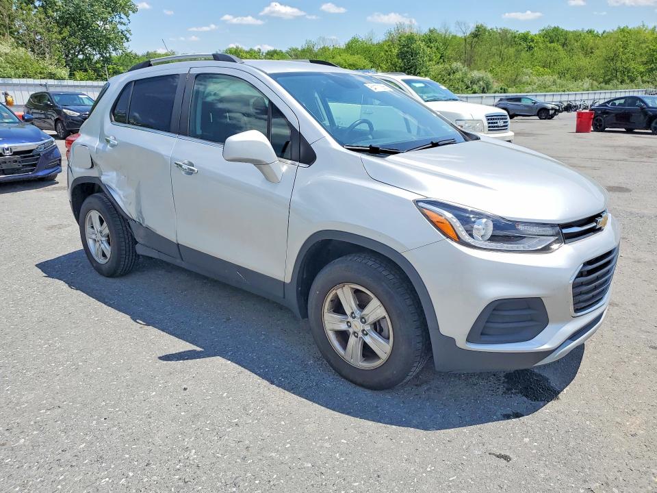 2019 Chevrolet Trax VIN KL7CJPSB9KB888916 COPART salvage auction — SIDE, Pa - Certificate Of Salvage, sold $2,950 on 2026-07-14 (photo 4)