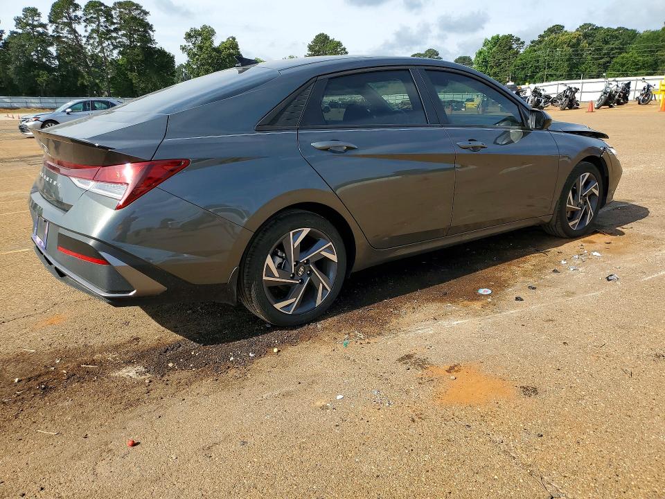 2025 Hyundai Elantra VIN KMHLM4DG7SU059053 COPART salvage auction — FRONT END, Tx - Salvage Vehicle Title, sold $5,900 on 2026-07-20 (photo 3)