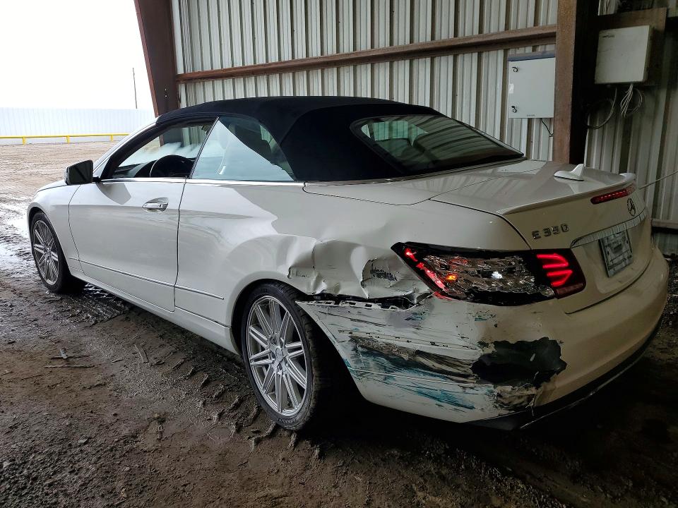 2014 Mercedes-benz E-klasse VIN WDDKK5KFXEF228809 COPART salvage auction — REAR END, Salvage Title, sold $4,200 on 2026-08-13 (photo 2)