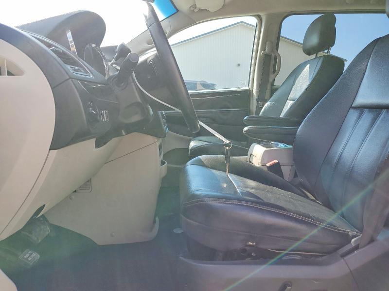 2015 Chrysler Town & country VIN 2C4RC1BG8GR198342 COPART salvage auction — SIDE, IA - CERT OF TITLE-SALVAGE TITLE, sold $1,550 on 2026-07-31 (photo 7)