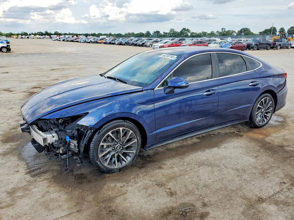 2022 Hyundai VIN 5NPEH4J21NH138517 COPART salvage auction — FRONT END, Salvage Title, sold $4,300 on 2026-07-27 (photo 1)