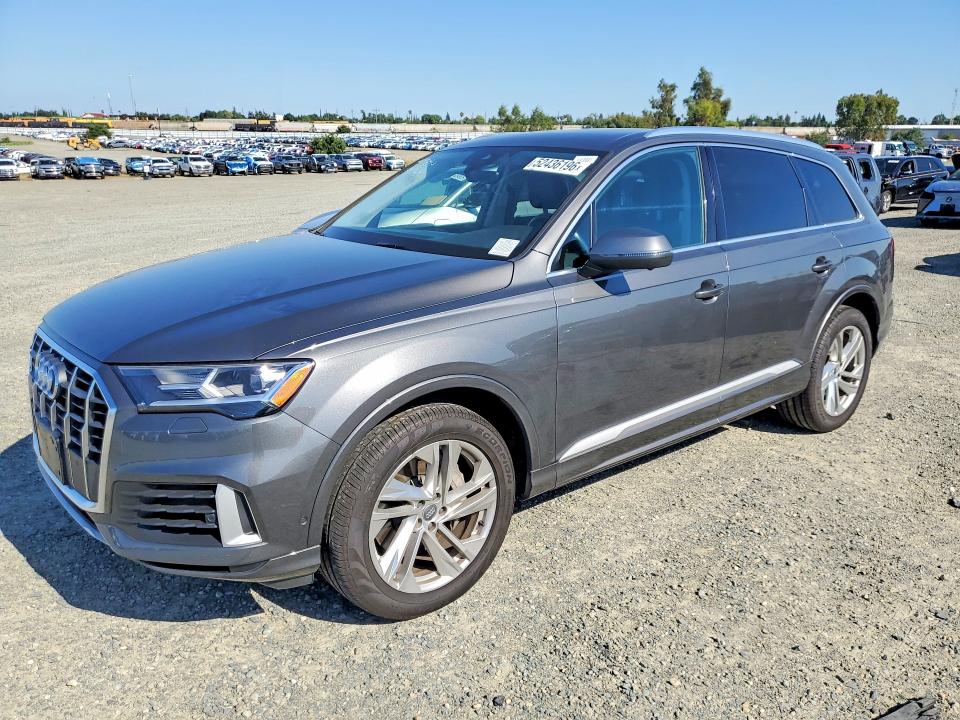 2020 Audi Q7 VIN WA1LXAF7XLD002820 COPART salvage auction — NORMAL WEAR, CA - DIS/DLR/EXP ONLY CLEAN TITLE, sold $13,100 on 2026-07-07 (photo 1)