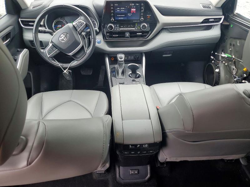 2022 Toyota Highlander VIN 5TDGBRCH8NS550579 COPART salvage auction — FRONT END, Ky - Cert Of Title-Salvage, sold $19,600 on 2026-07-24 (photo 8)