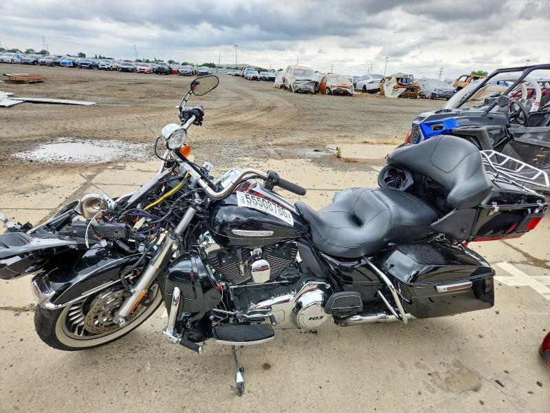 2011 Harley-davidson Flhtk VIN 1HD1KEM34BB651427 COPART salvage auction — FRONT END, Ca - Salvage Certificate, sold $1,150 on 2026-07-02 (photo 3)