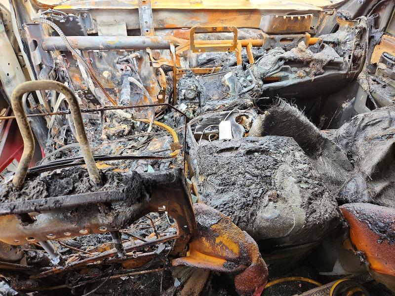 2016 Ram 1500 VIN 1C6RR7LM9GS175681 COPART salvage auction — ENGINE BURN, TX - NONREPAIRABLE TITLE, sold $30 on 2026-07-27 (photo 8)