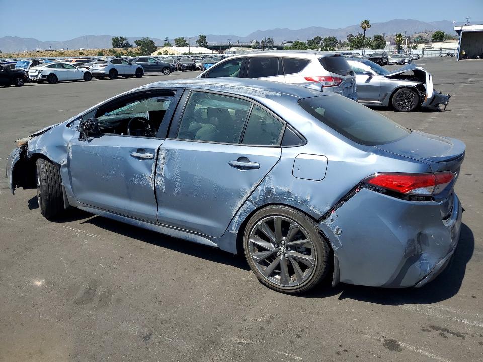 2025 Toyota Corolla VIN JTDBCMFE8S3090364 COPART salvage auction — ROLLOVER, Ca - Salvage Certificate, sold $4,200 on 2026-07-08 (photo 2)