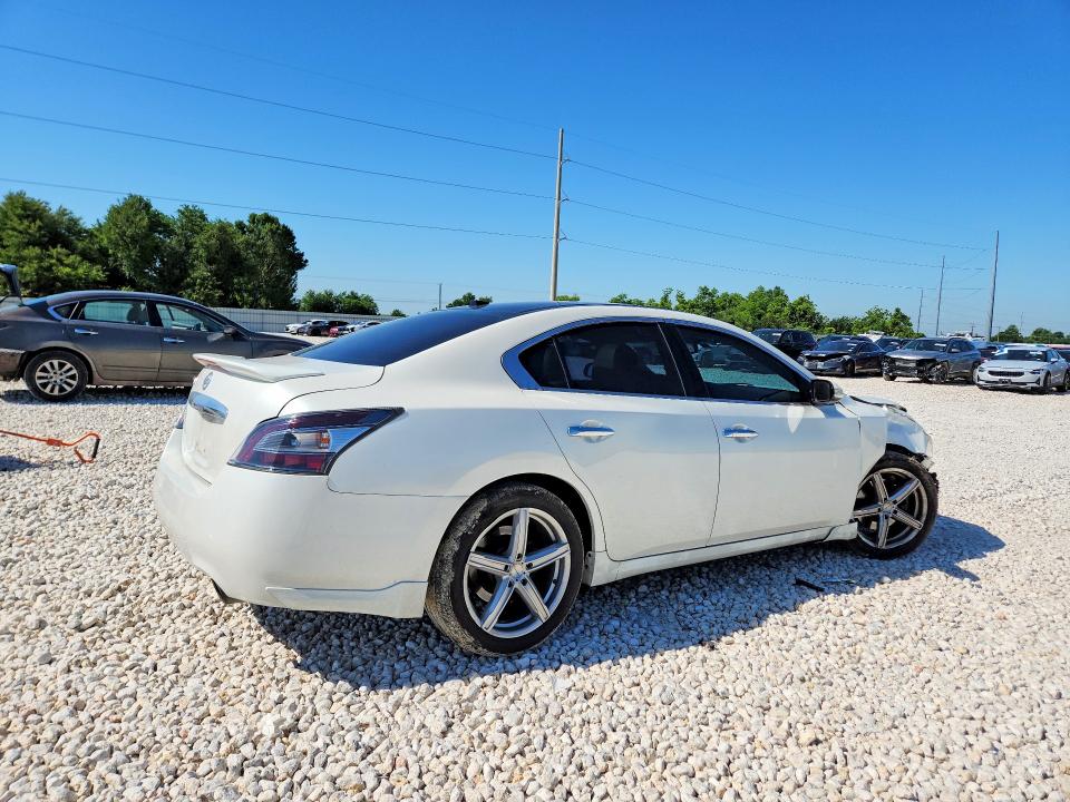 2014 Nissan Maxima VIN 1N4AA5AP0EC468476 COPART salvage auction — FRONT END, Tx - Salvage Vehicle Title, sold $200 on 2026-07-09 (photo 3)