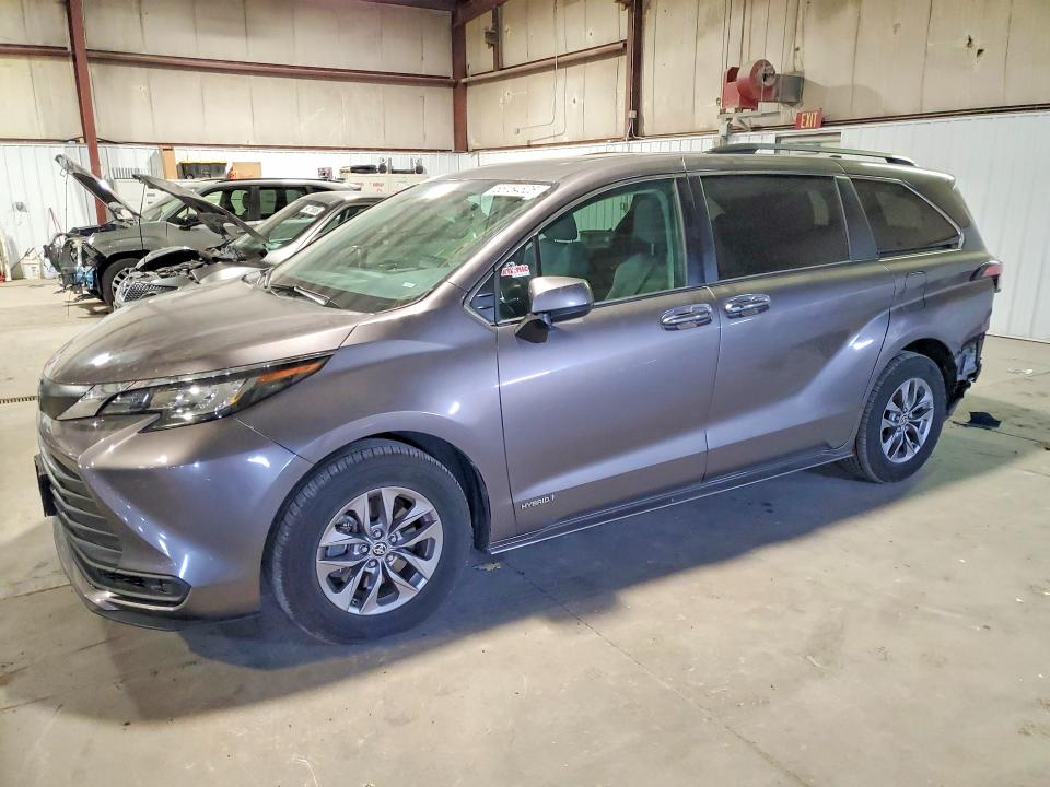 2021 Toyota VIN 5TDBRKEC7MS004059 COPART salvage auction — REAR END, Il - Salvage Certificate, sold $150 on 2026-07-29 (photo 1)