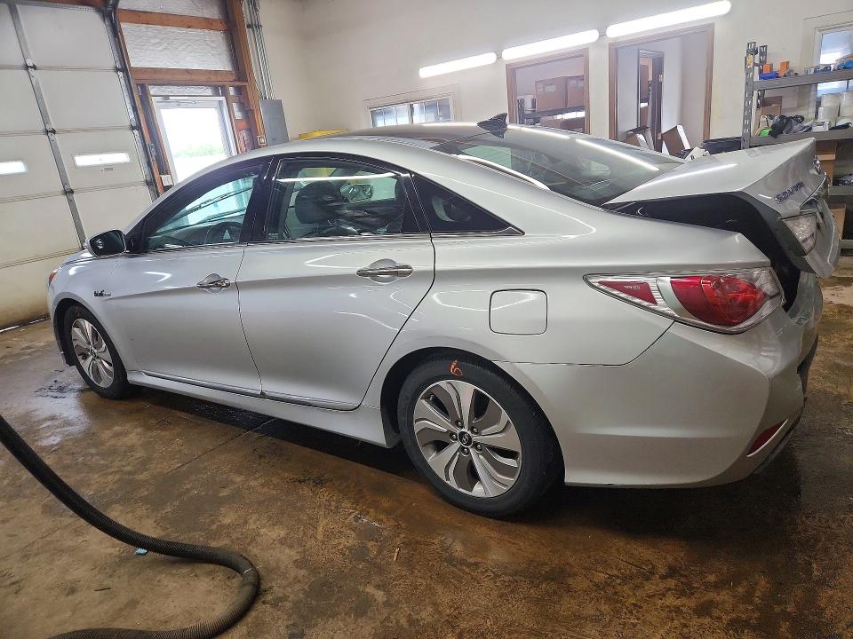 2013 Hyundai Sonata VIN KMHEC4A4XDA050745 COPART salvage auction — FRONT END, IL - SALVAGE CERTIFICATE, sold $625 on 2026-07-06 (photo 2)