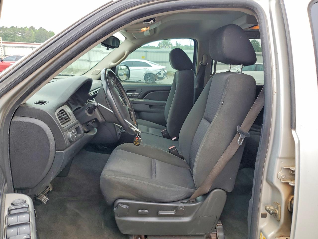 2010 Chevrolet Suburban VIN 1GNUCHE06AR193419 COPART salvage auction — Mechanical, AL - CERT OF TITLE-SALVAGE TITLE, sold $775 on 2026-07-09 (photo 7)