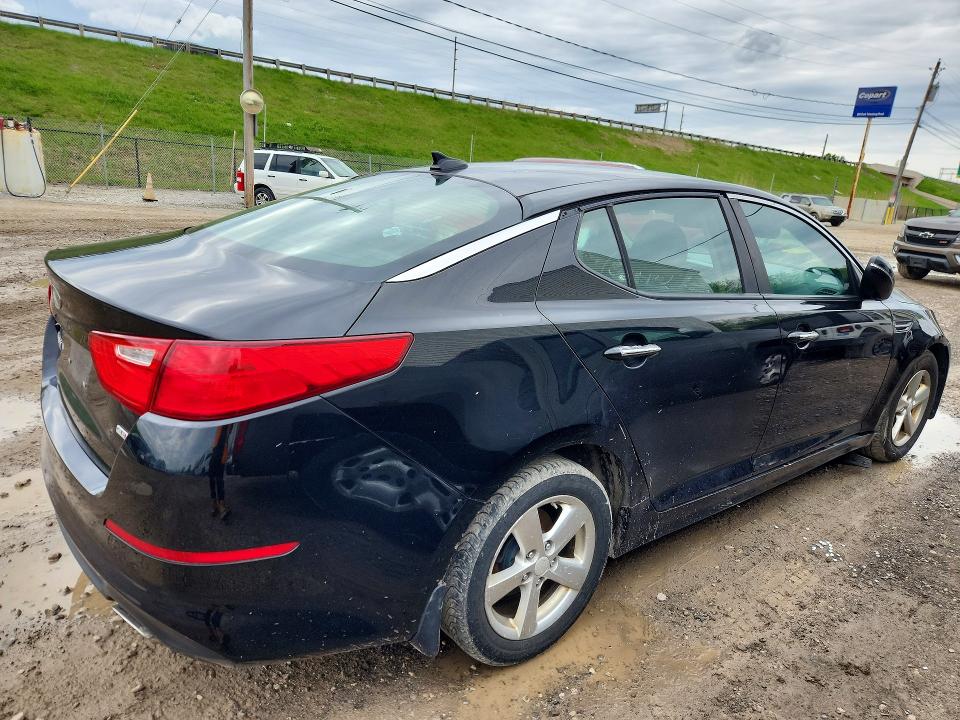 2015 Kia Optima VIN 5XXGM4A78FG467633 COPART salvage auction — HAIL, Oh - Certificate Of Title, sold $325 on 2026-07-08 (photo 3)