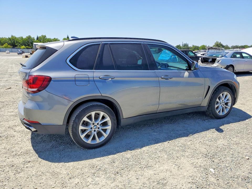 2016 BMW X5 VIN 5UXKT0C52G0F75252 COPART salvage auction — MINOR DENT/SCRATCHES, Ca - Dis/Dlr/Exp Only Clean Title, sold $3,850 on 2026-07-02 (photo 3)