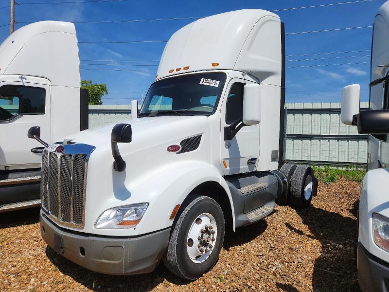 2016 Peterbilt 579 VIN 1XPBA48X8GD354431 COPART salvage auction — NORMAL WEAR, IN - CERTIFICATE OF TITLE, sold $5,100 on 2026-07-10 (photo 2)