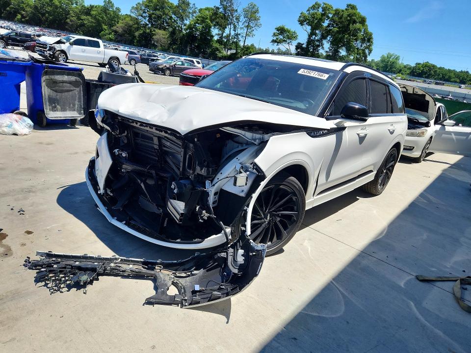 2025 Lincoln Aviator VIN 5LM5J7WC7SGL18259 — COPART salvage auction photo