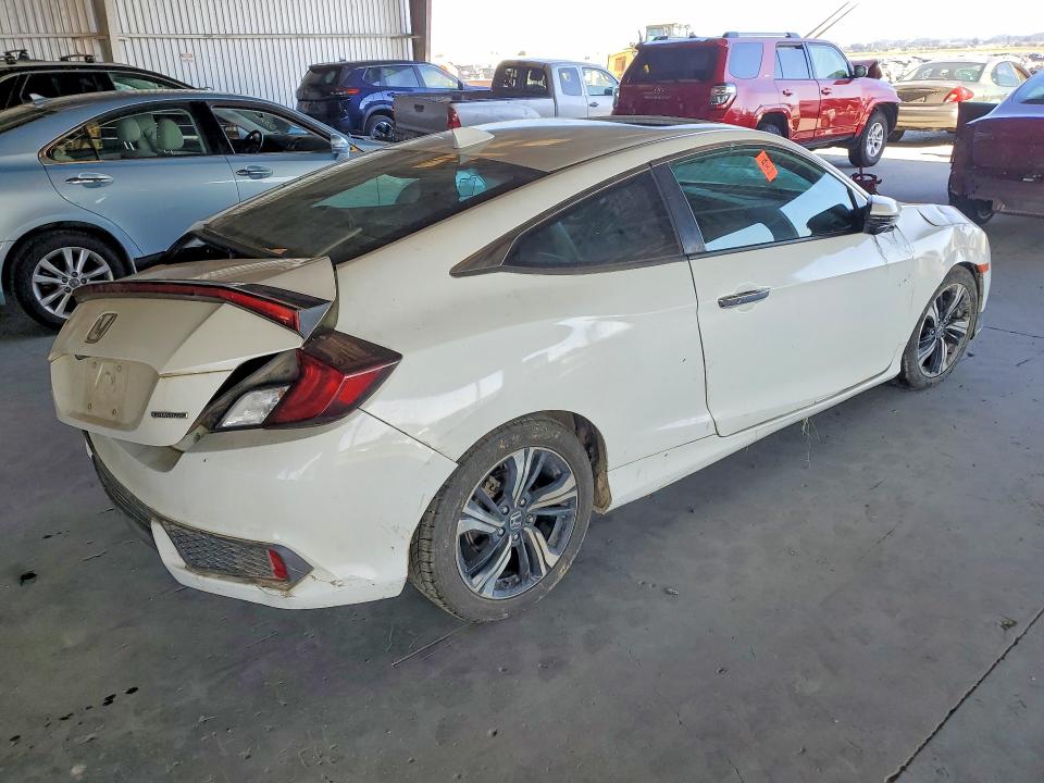 2017 Honda Civic VIN 2HGFC3B92HH354402 COPART salvage auction — WATER/FLOOD, Ca - Non-Repairable Vehicle Cert, sold $1,200 on 2026-07-09 (photo 3)
