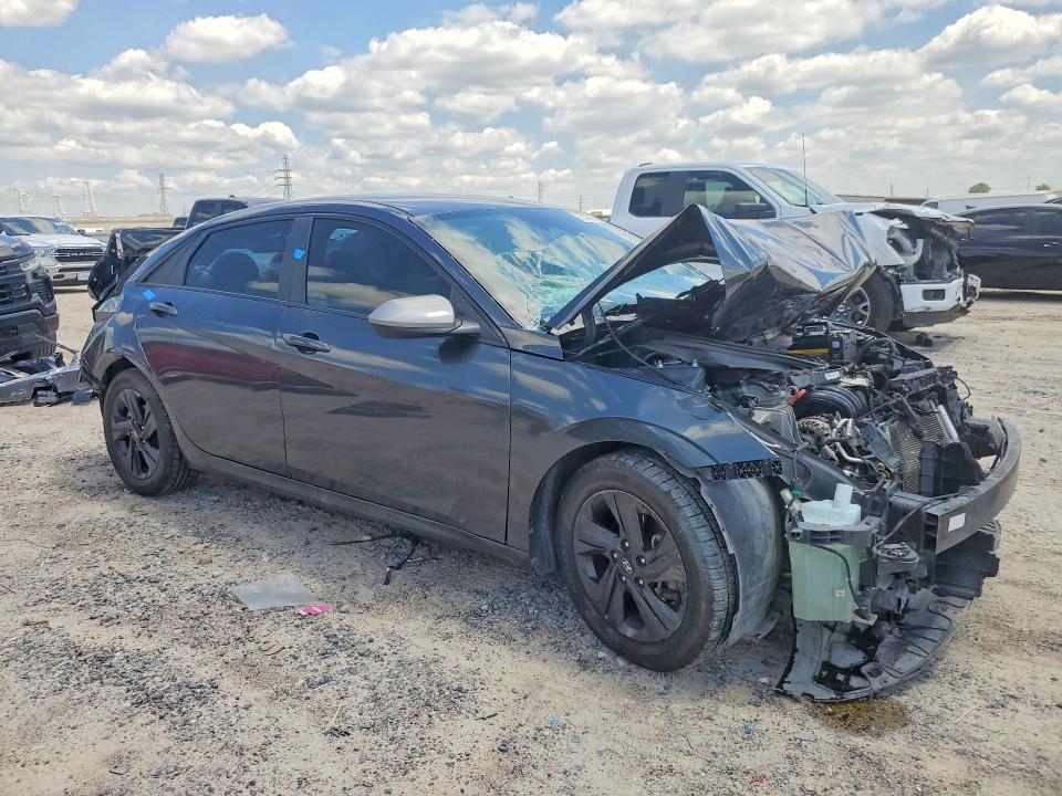 2021 Hyundai Elantra VIN 5NPLM4AG0MH004434 COPART salvage auction — REAR END, Tx - Salvage Vehicle Title, sold $975 on 2026-07-21 (photo 4)