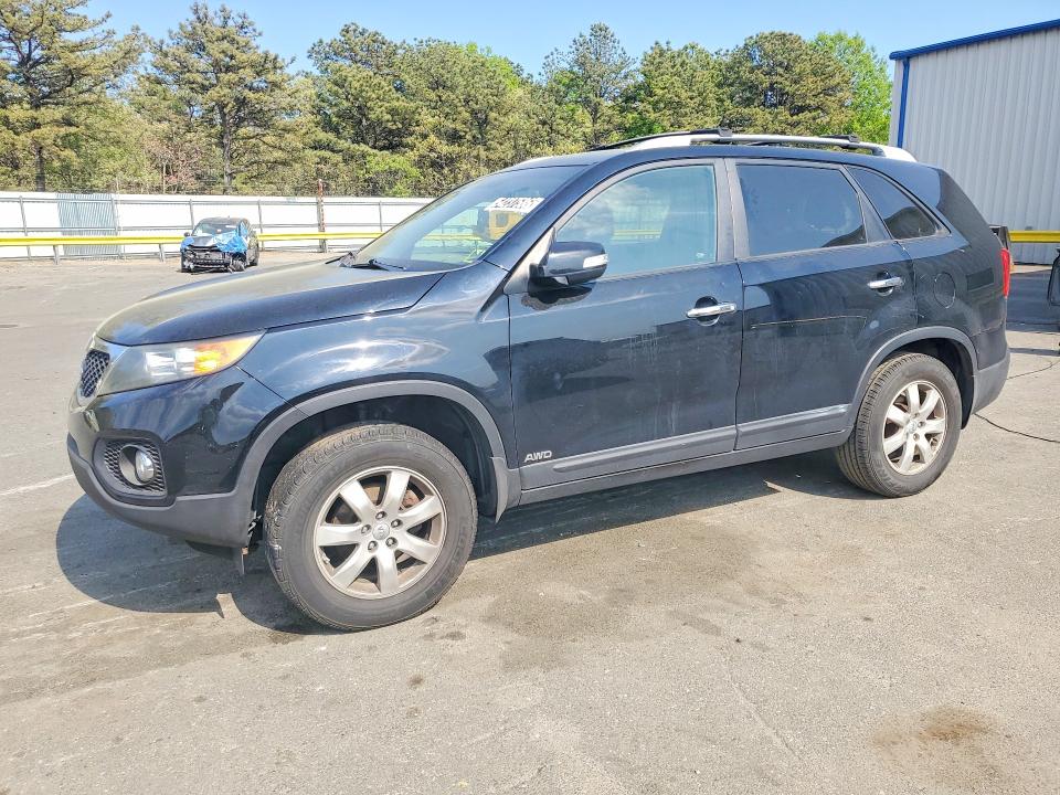 2013 Kia Sorento VIN 5XYKTCA60DG336915 COPART salvage auction — SIDE, NY - AFFIRMATION OF REPOSSESSION, sold $725 on 2026-07-07 (photo 1)