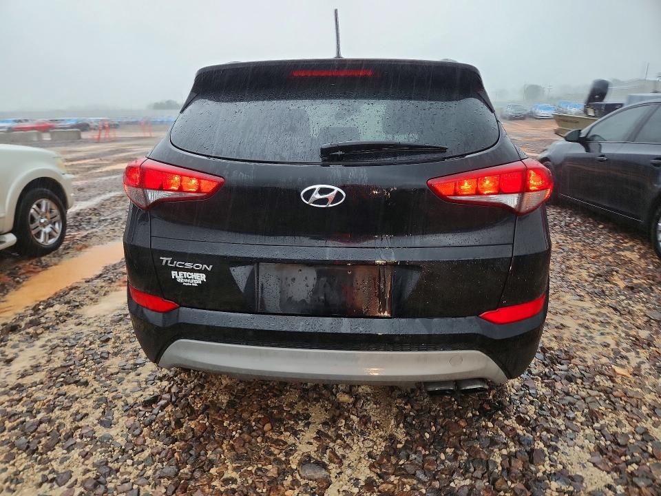 2017 Hyundai Tucson VIN KM8J33A2XHU579964 COPART salvage auction — FRONT END, MO - SALVAGE CERTIFICATE OF TITLE, sold $3,650 on 2026-07-27 (photo 6)