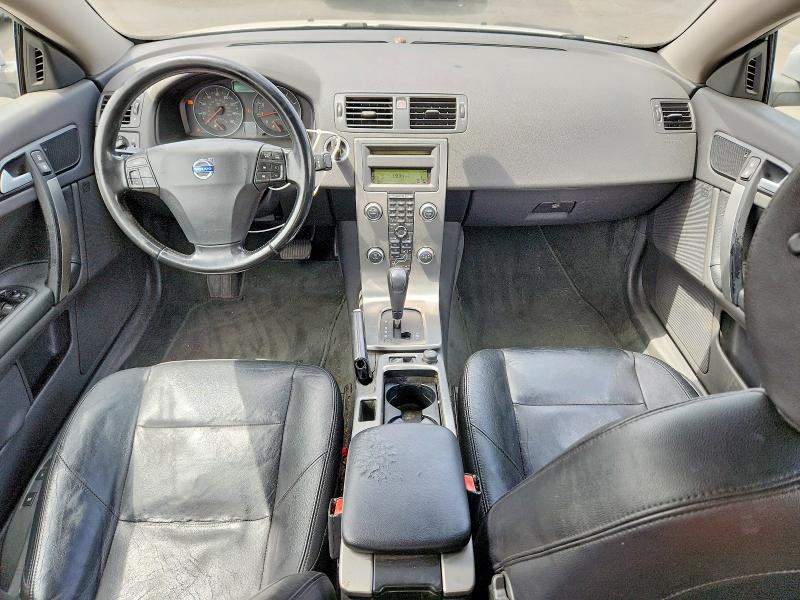 2009 Volvo C70 VIN YV1MC67219J070319 COPART salvage auction — MINOR DENT/SCRATCHES, Ca - Dis/Dlr/Exp Only Clean Title, sold $625 on 2026-07-29 (photo 8)