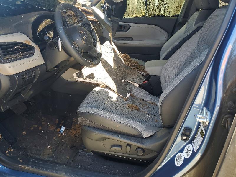 2025 Subaru Forester VIN JF2SLDDCXSH588927 COPART salvage auction — BURN, Ks - Cert Of Title-Salvage, sold $1,800 on 2026-07-16 (photo 7)