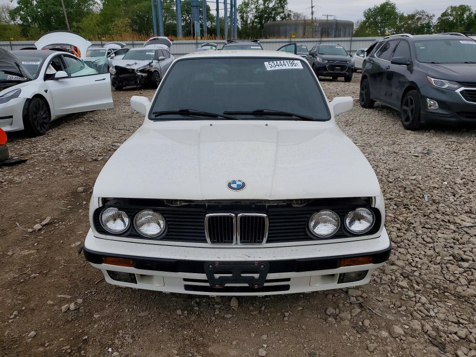 1990 BMW 3er VIN WBAAE9313LED64273 COPART salvage auction — ENGINE BURN, Il - Salvage Certificate, sold $2,100 on 2026-07-08 (photo 5)