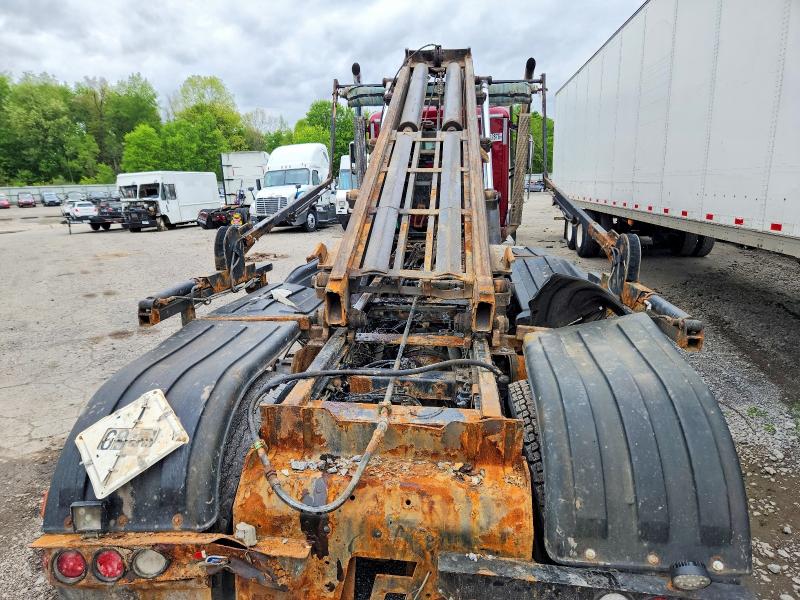 2019 Peterbilt 567 VIN 1NPCL40X0KD604595 COPART salvage auction — ROLLOVER, PA - CERTIFICATE OF SALVAGE, sold $4,700 on 2026-07-09 (photo 6)