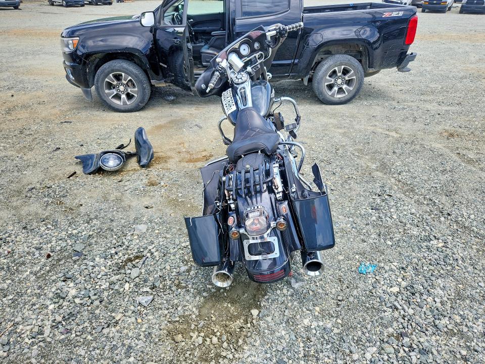 2009 Harley-davidson Fl VIN 1HD1KB4159Y631577 COPART salvage auction — ALL OVER, Nc - Salvage Certificate Of Title, sold $200 on 2026-07-09 (photo 4)