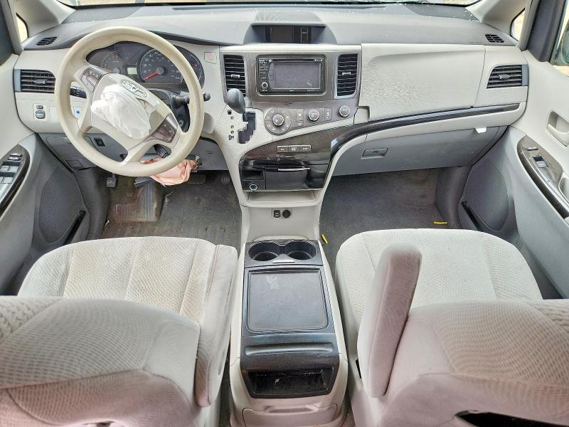 2012 Toyota Sienna VIN 5TDKK3DC2CS257199 COPART salvage auction — FRONT END, Il - Salvage Certificate, sold $1,050 on 2026-07-16 (photo 8)