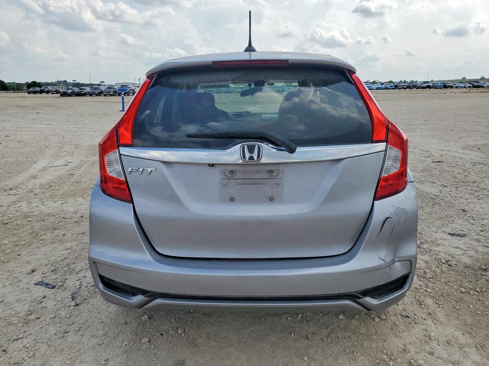 2018 Honda Fit VIN 3HGGK5H89JM717996 COPART salvage auction — SIDE, Tx - Salvage Vehicle Title, sold $2,000 on 2026-07-09 (photo 6)
