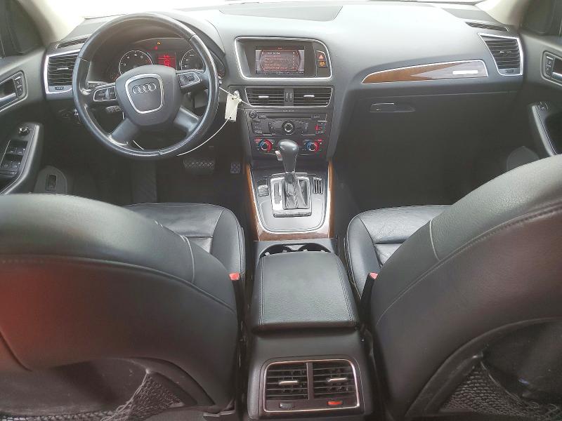2010 Audi Q5 VIN WA1LKAFP0AA098549 COPART salvage auction — MINOR DENT/SCRATCHES, Fl - Certificate Of Title (P), sold $1,000 on 2026-07-03 (photo 8)