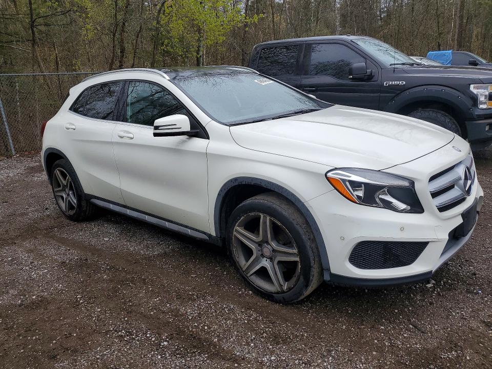 2015 Mercedes-benz Gla-class VIN WDCTG4GB2FJ080468 COPART salvage auction — SIDE, On - Permit No Brand - Unfit, sold $4,500 on 2026-07-07 (photo 4)