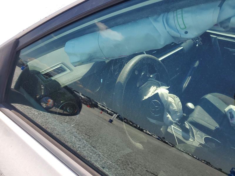 2019 Toyota Corolla VIN 5YFBURHEXKP871997 COPART salvage auction — FRONT END, La - Cert Of Title-Salvage, sold $1,200 on 2026-07-13 (photo 9)