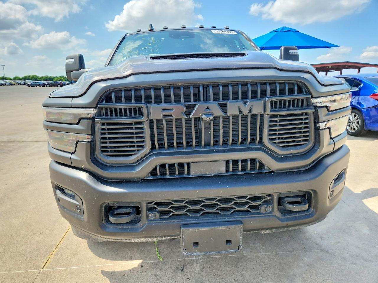 2025 RAM 2500 VIN 3C63R5EL1SG507563 COPART salvage auction — Side, Sv - Salvage Title, sold $38,000 on 2026-09-07 (photo 5)